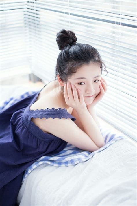 《手机上能把衣服P光的软件》